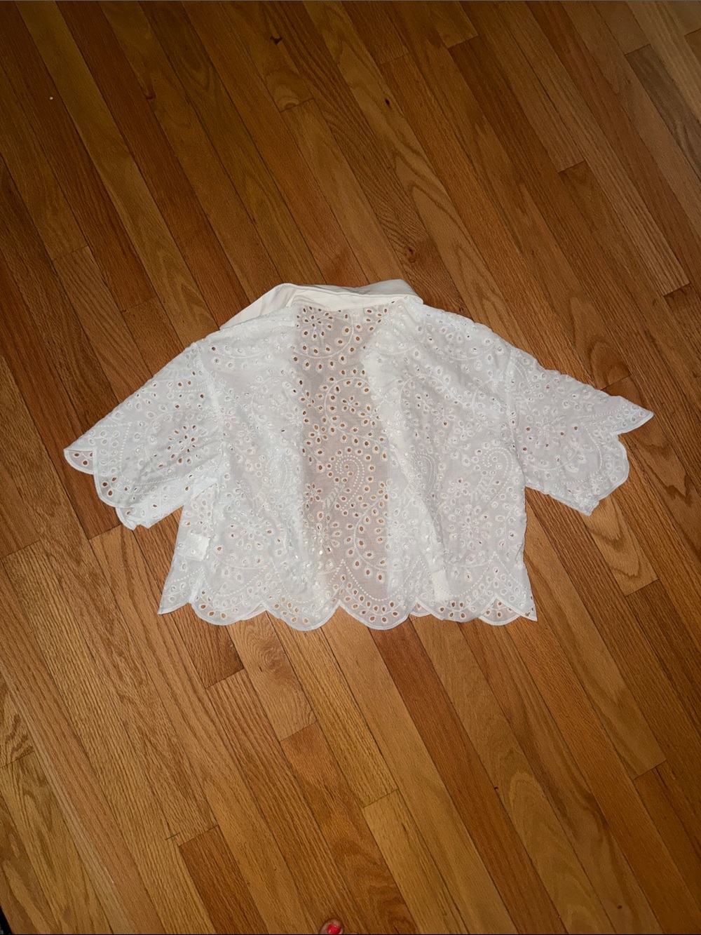Sweaty Rocks White Eyelet Collared Cropped Button-Front Top - Picture 5 of 5